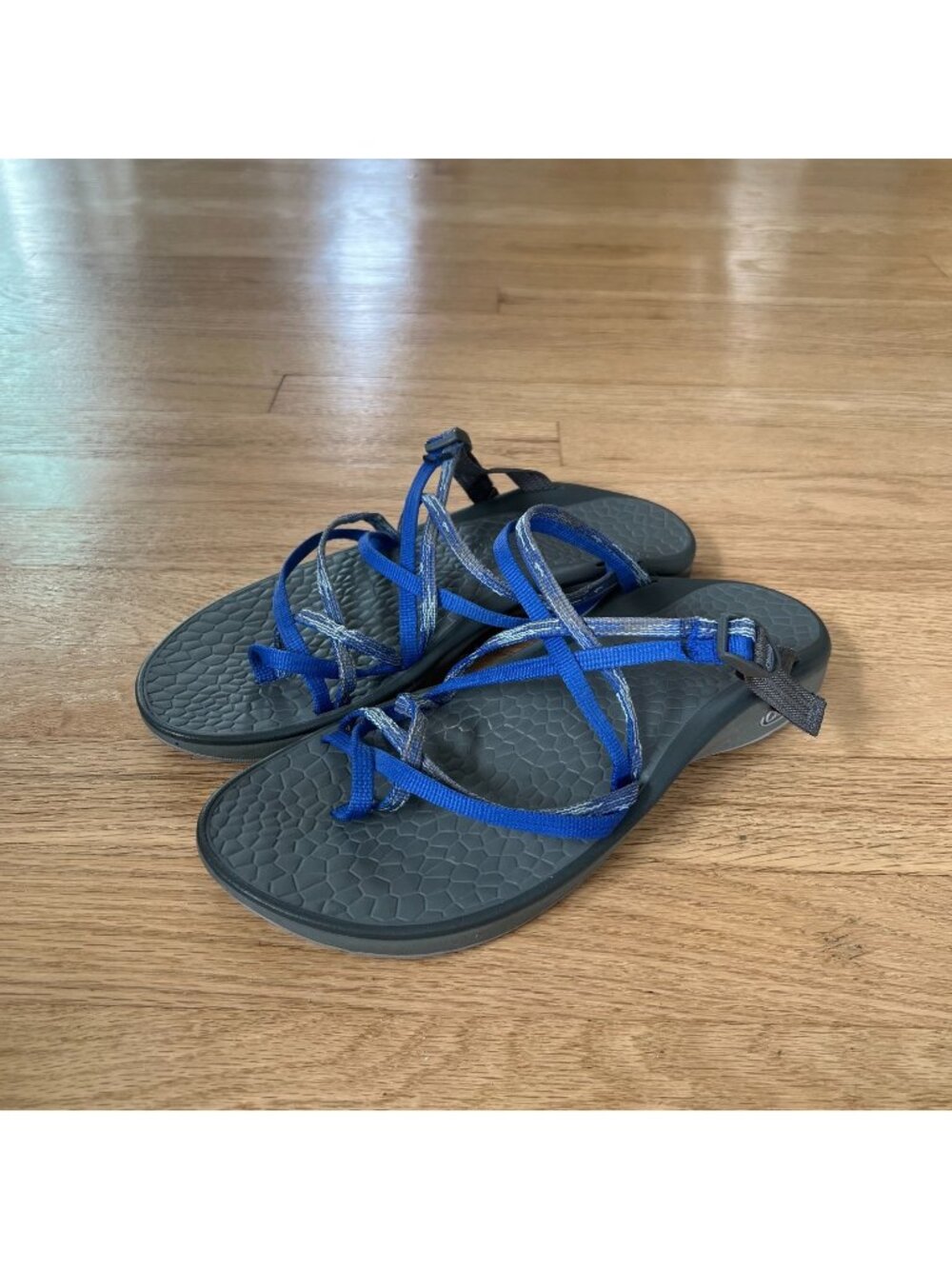 Chaco Sleet Strappy Slip On Outdoor Sandals Gray Blue Women's Size 9